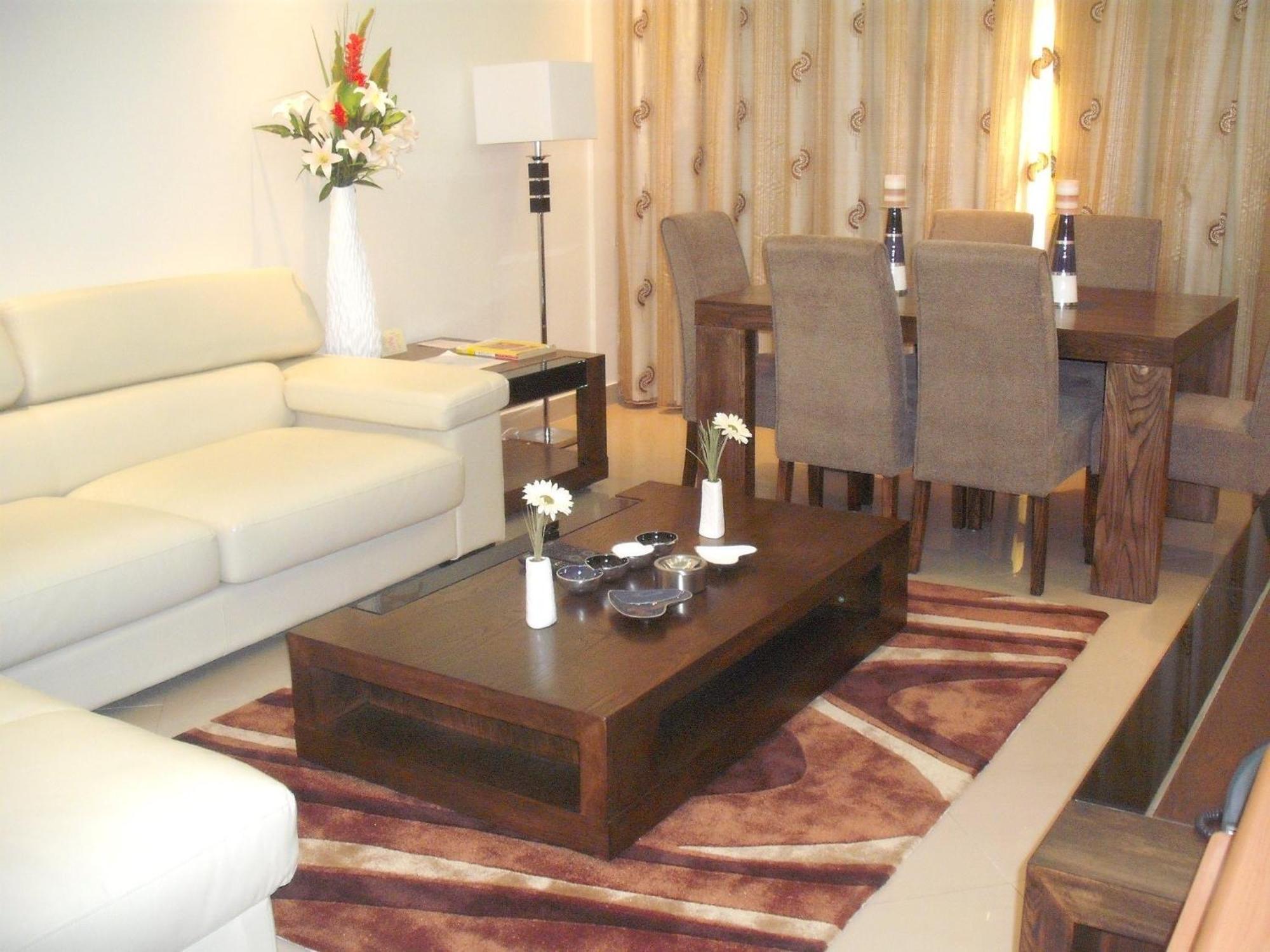 Abu Dhabi Plaza Hotel Apartments Екстериор снимка