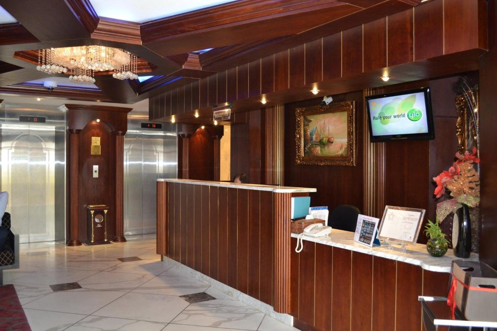 Abu Dhabi Plaza Hotel Apartments Екстериор снимка